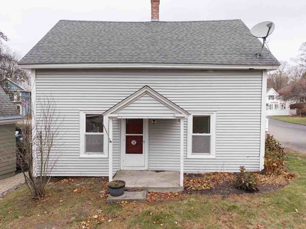 92 Milk St Unit 2 #2 - Photo 3 of 31