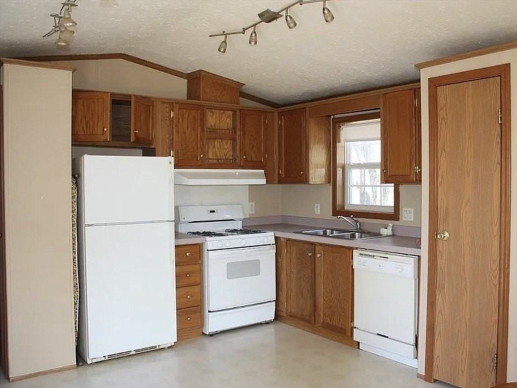 6A Mount Lebanon St Unit 1 #1 - Photo 3 of 6