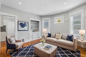 featured image of 39 Edison Grn Apt 3 #3