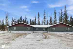 featured image of 41440 Grove Ct #2