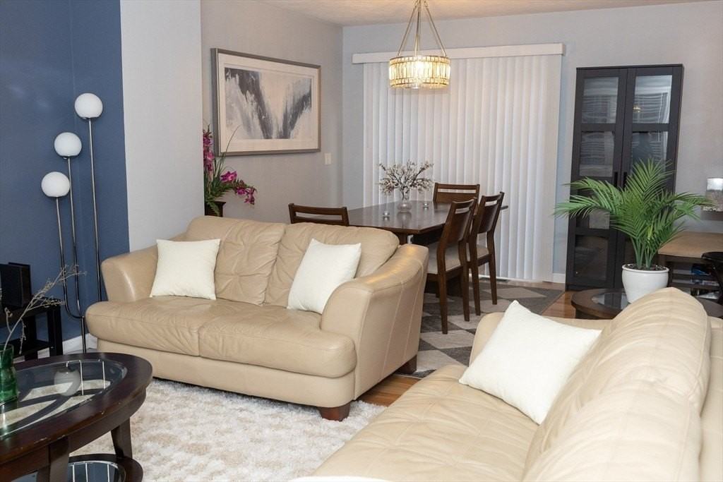 129 Quinapoxet St - Photo 6 of 24