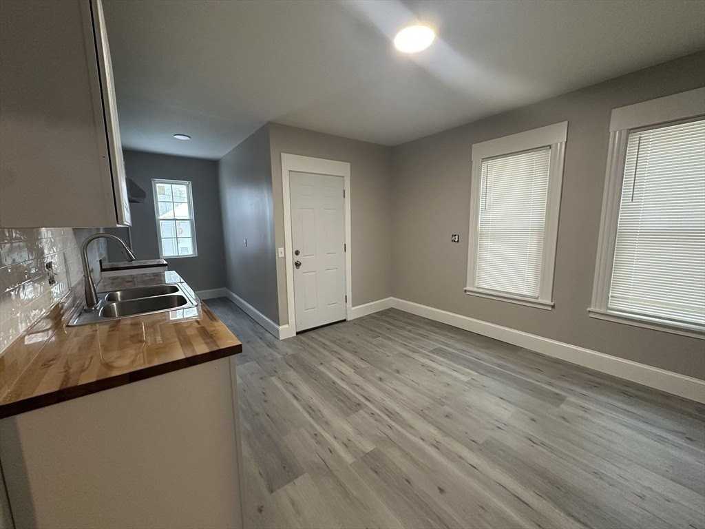 37 Cortland St Unit 1 #1 - Photo 5 of 13