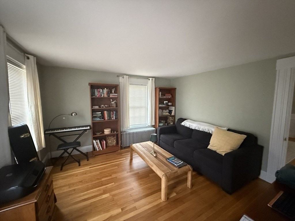 16 Barber St - Photo 3 of 17