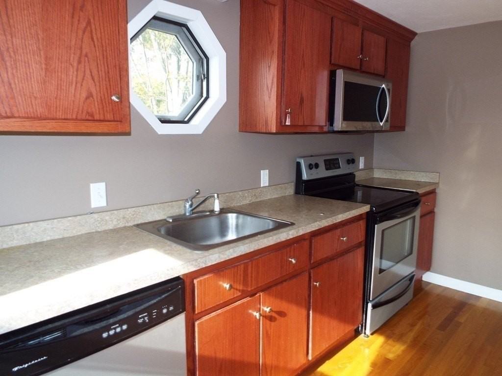 60 Alpine Pl Unit 60 #60 - Photo 6 of 20