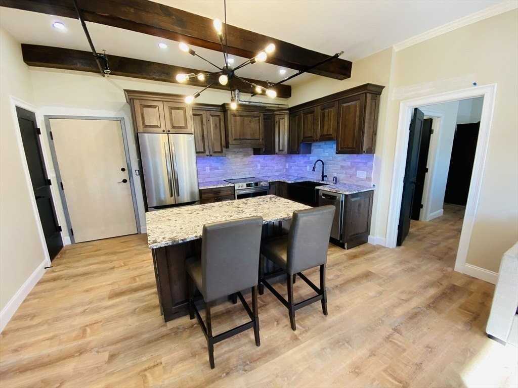 80 Foster St Apt 501 #501 - Photo 7 of 21