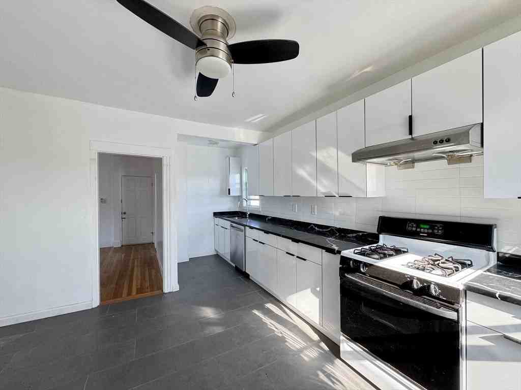 33 Hollis Ave Apt 3 #3 - Photo 3 of 15