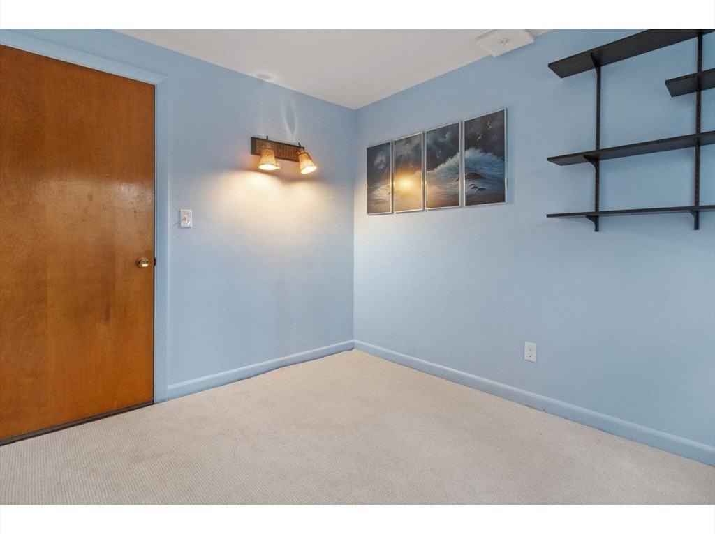 32 Rathbun Rd #32 - Photo 6 of 18