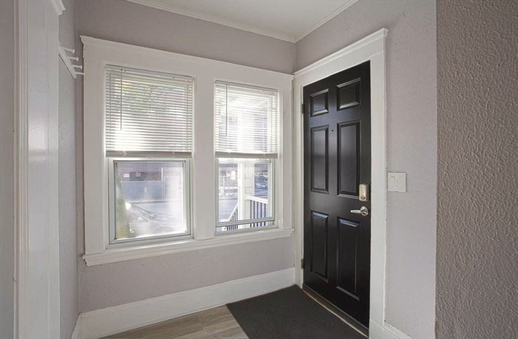 287 Medford St Apt 1 #1 - Photo 2 of 10