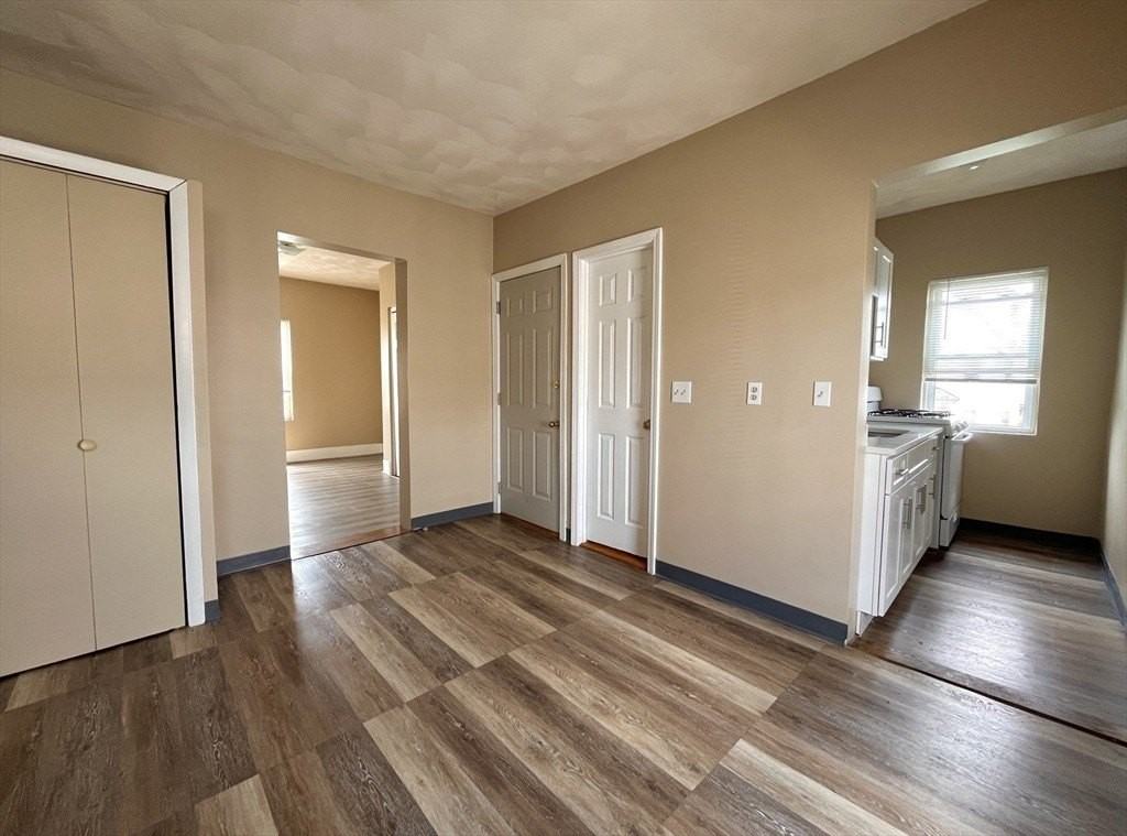 25 Oakland Ave Apt 3r #3R - Photo 3 of 13