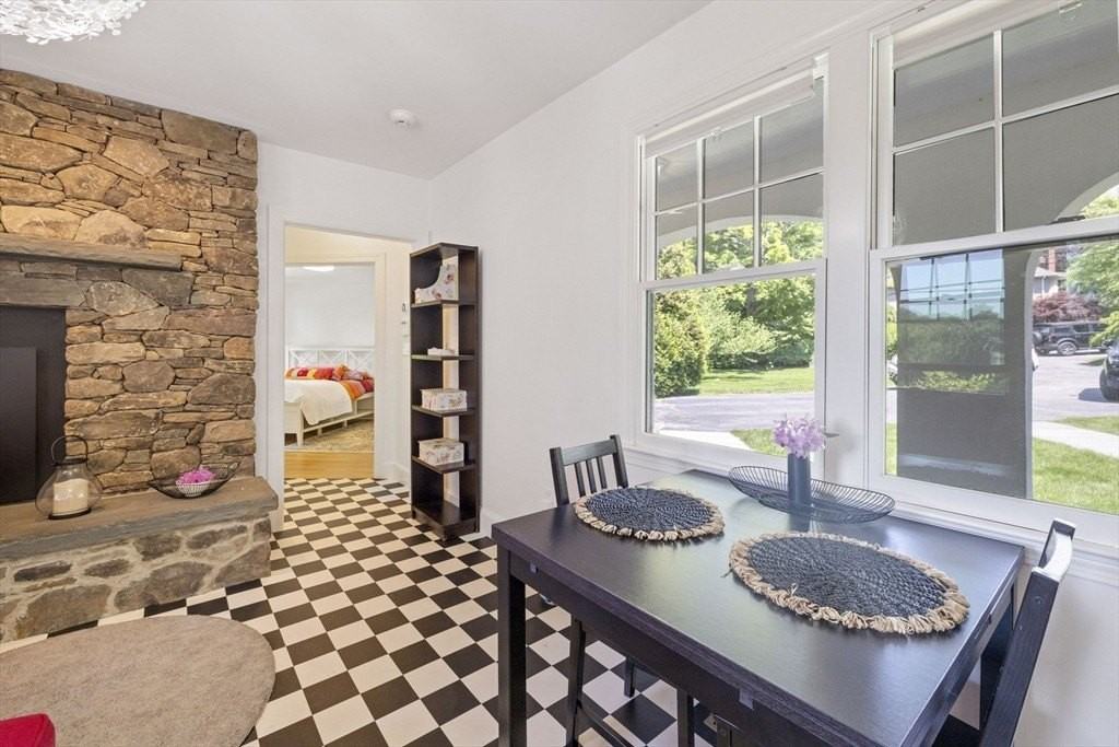 25 Somerset Rd Unit 2 #2 - Photo 6 of 17