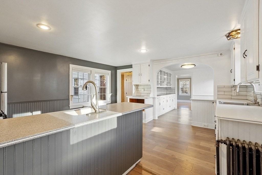 14 Bacon St - Photo 7 of 28