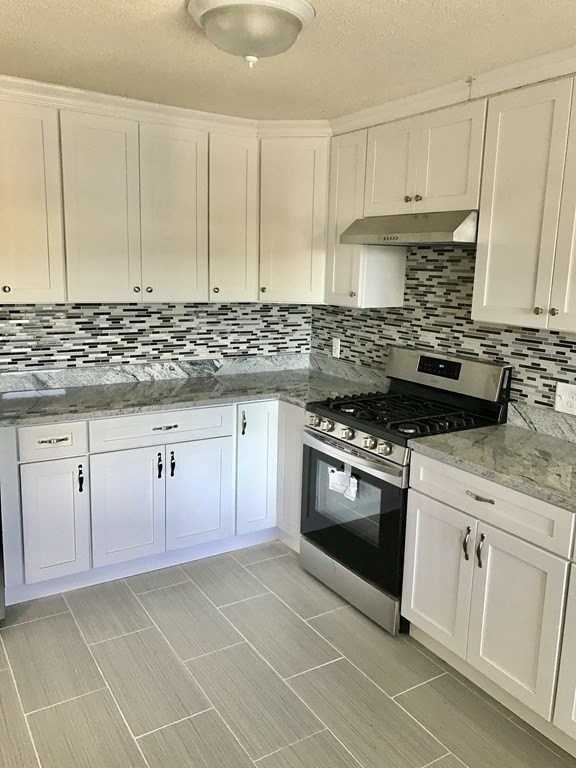 41 Fellsway E Apt 3 #3 - Photo 2 of 28