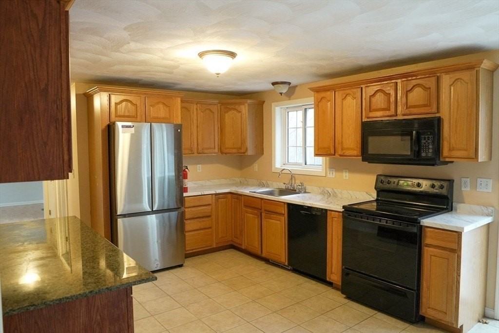 14 Eastern Ave - Photo 6 of 14