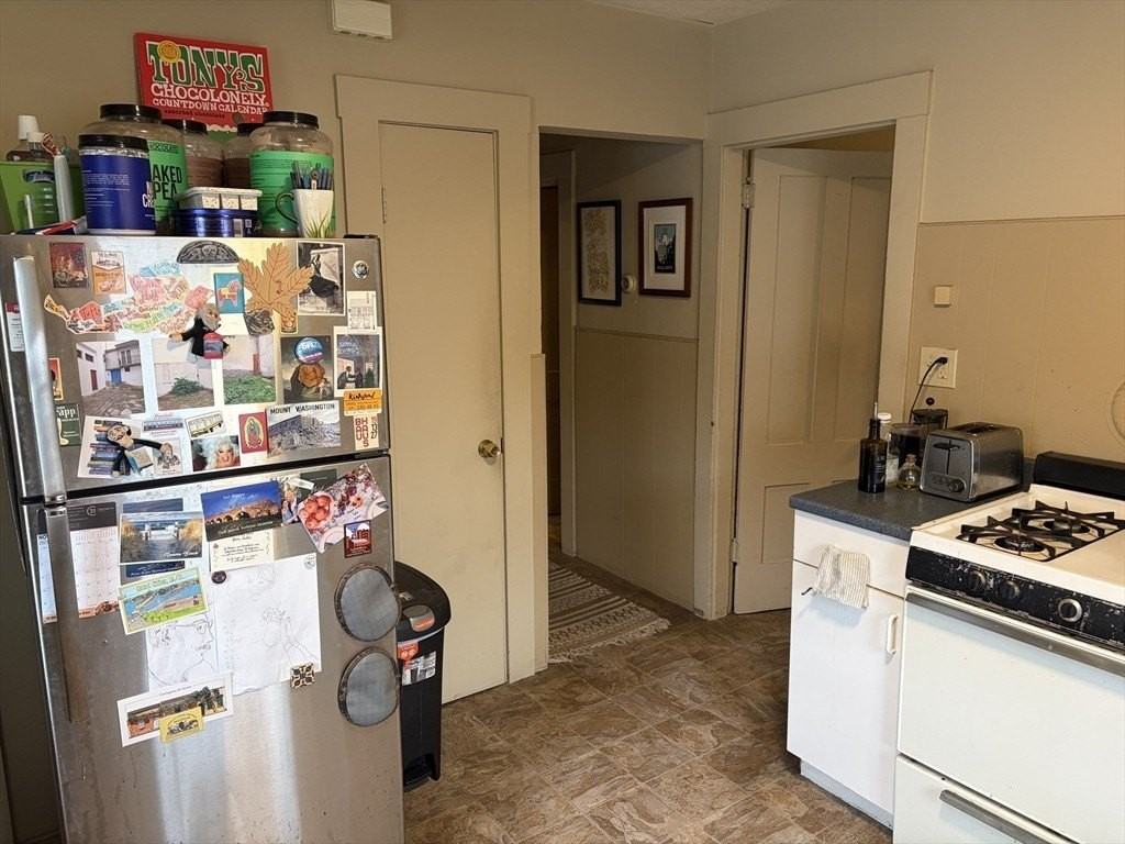 53 Oak St Unit 2 #2 - Photo 2 of 12