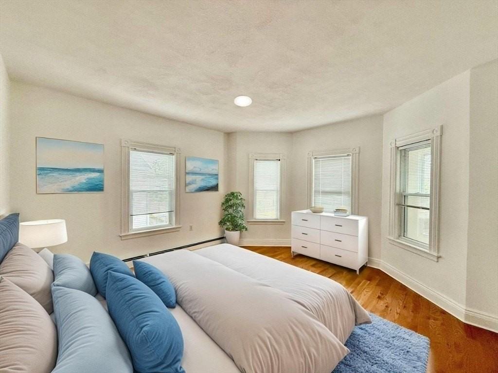 186 Arlington St Unit 186 #186 - Photo 6 of 32