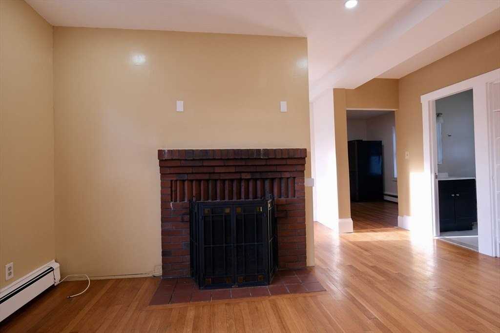 26 Cleveland St Unit A #A - Photo 4 of 28