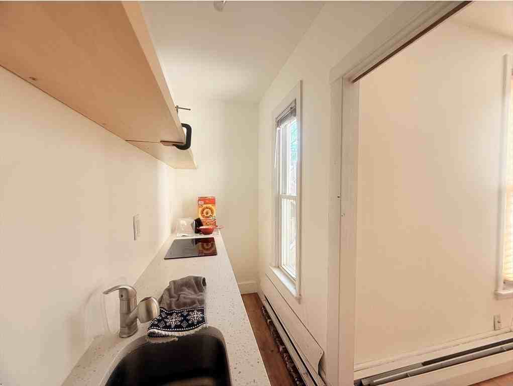 278 Harvard St Apt 8 #8 - Photo 5 of 15
