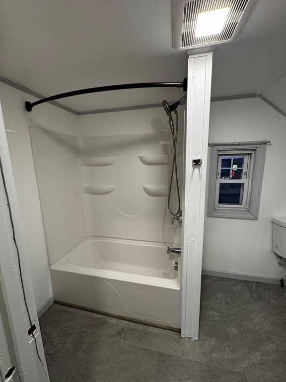 11 Harmony St Apt 3 #3 - Photo 5 of 10