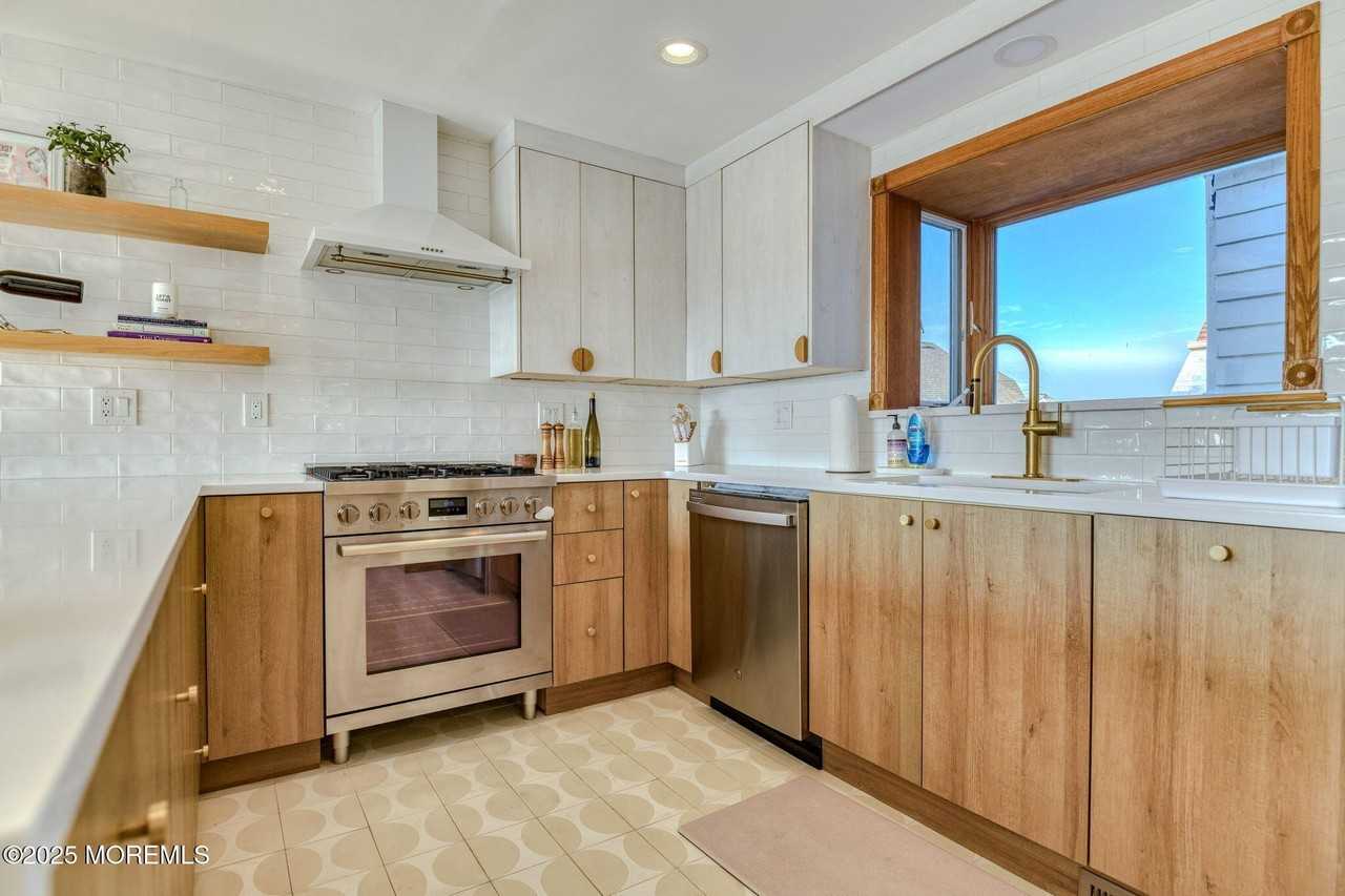 113 Central Ave Unit 2 #2 - Photo 6 of 42