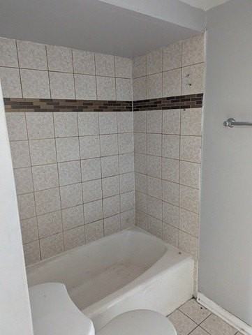 7201 S Western Ave Unit 5 #5 - Photo 6 of 6