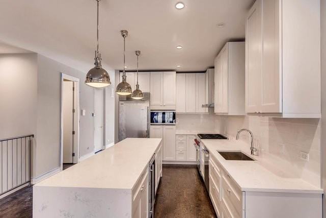 2848 N Damen Ave Apt 1 #1 - Photo 4 of 13