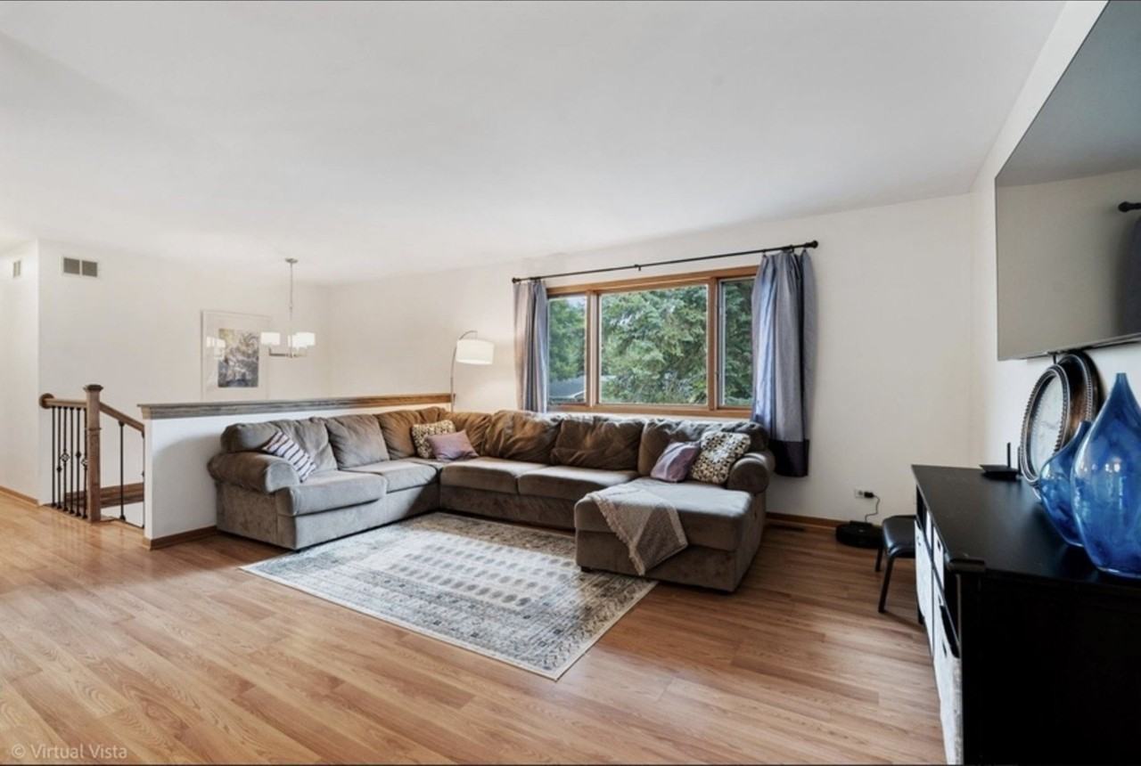 20698 N Eugene Ave - Photo 4 of 27