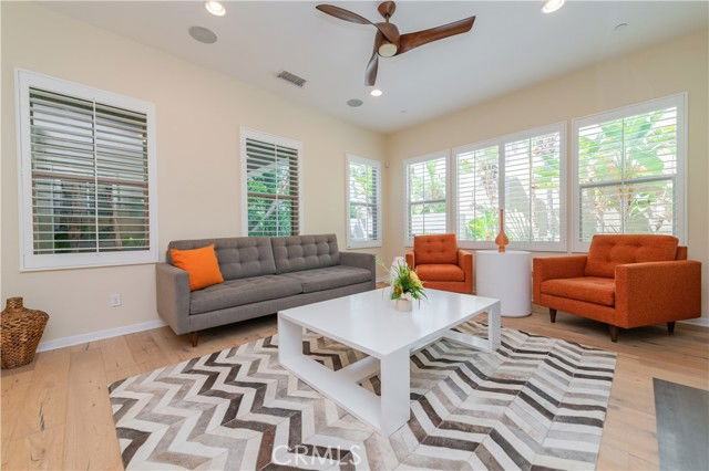 103 Newall - Photo 7 of 8