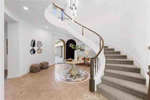 111 Great Oak - Photo 2 of 8