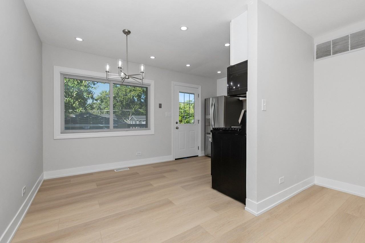 16822 91st Ave - Photo 6 of 21