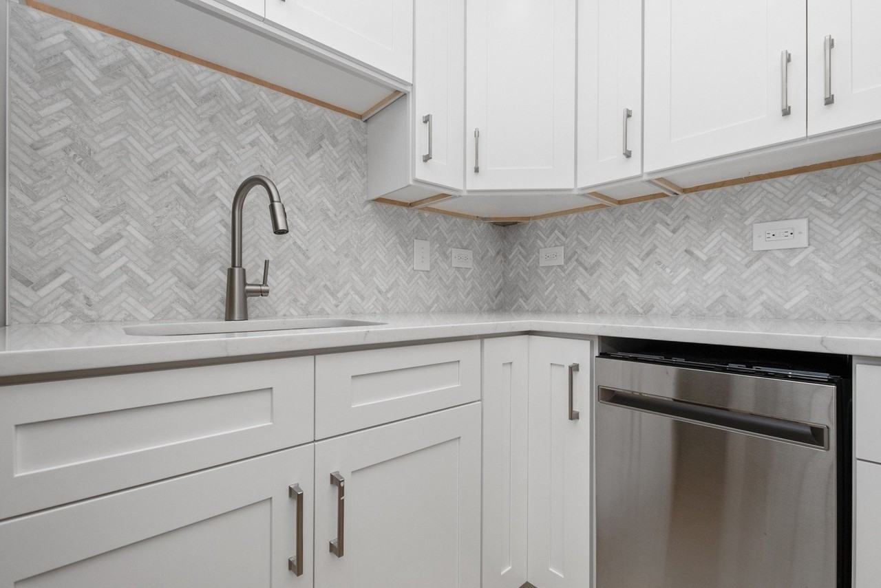 16822 91st Ave - Photo 7 of 21