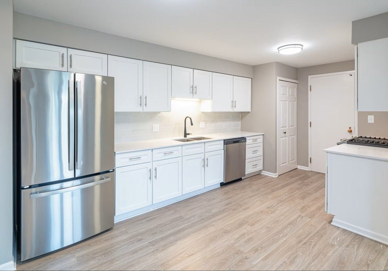 1910 Chestnut Ave Unit C311 #C311 - Photo 2 of 10