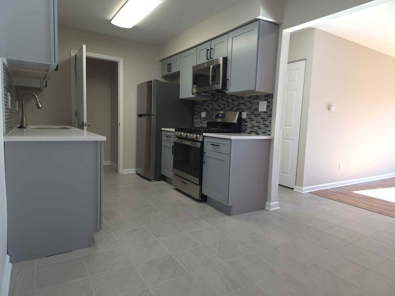 412 E Bailey Rd Apt 104 #104 - Photo 5 of 11