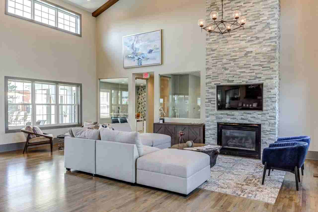 408 Mozart Ct Unit 408 #408 - Photo 3 of 13