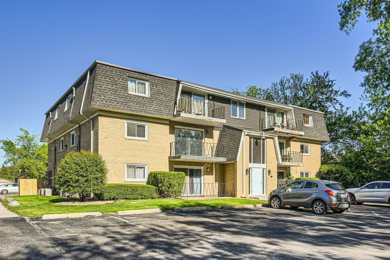 12026 S Kildare Ave Apt 15 #15