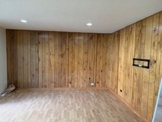 510 Shadywood Ln - Photo 5 of 23