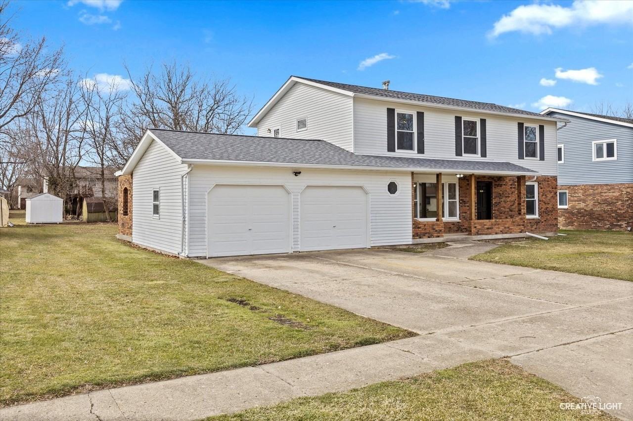 1641 Park Ave - Photo 3 of 17