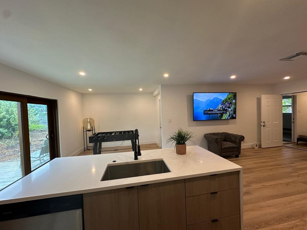 8th St - Photo 6 of 12