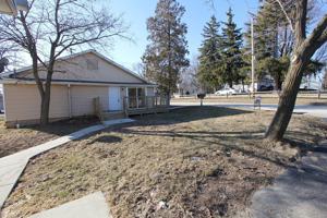 featured image of 27981 N Ash St Apt B #B