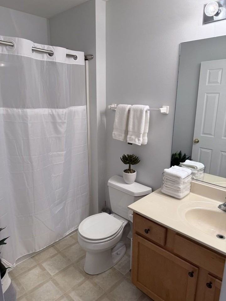 2727 Borkshire Ln - Photo 6 of 24