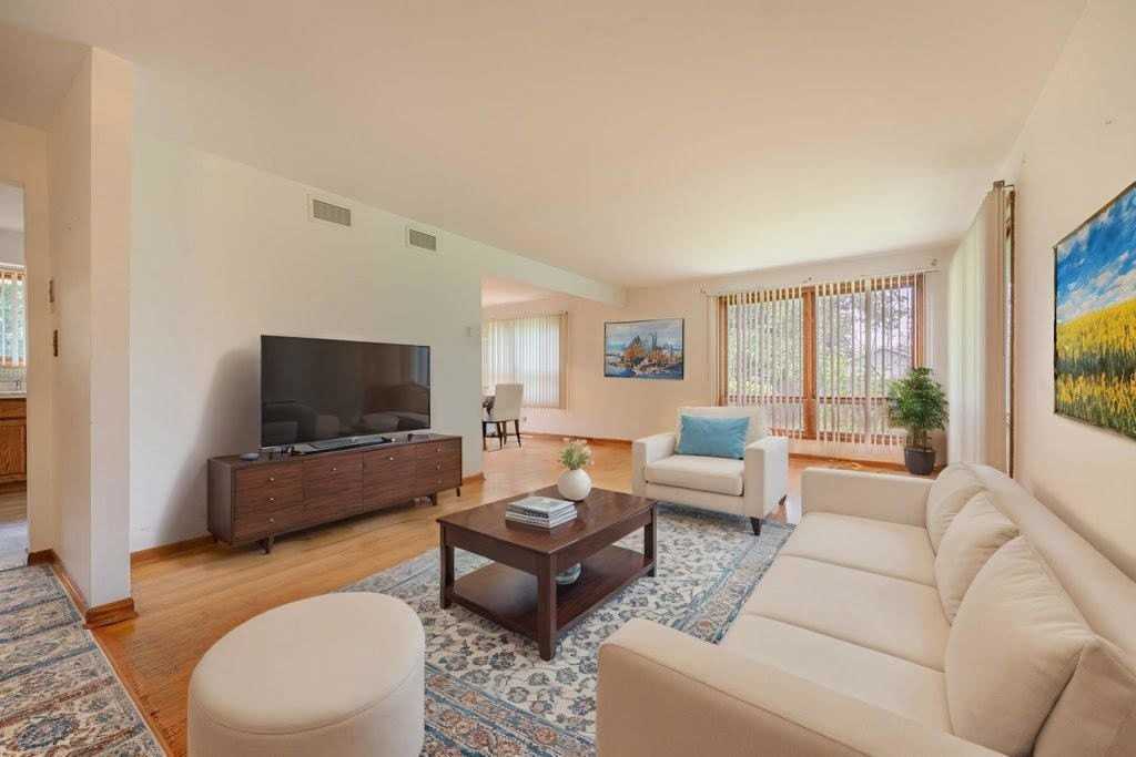 14322 Mccarthy Rd - Photo 5 of 37