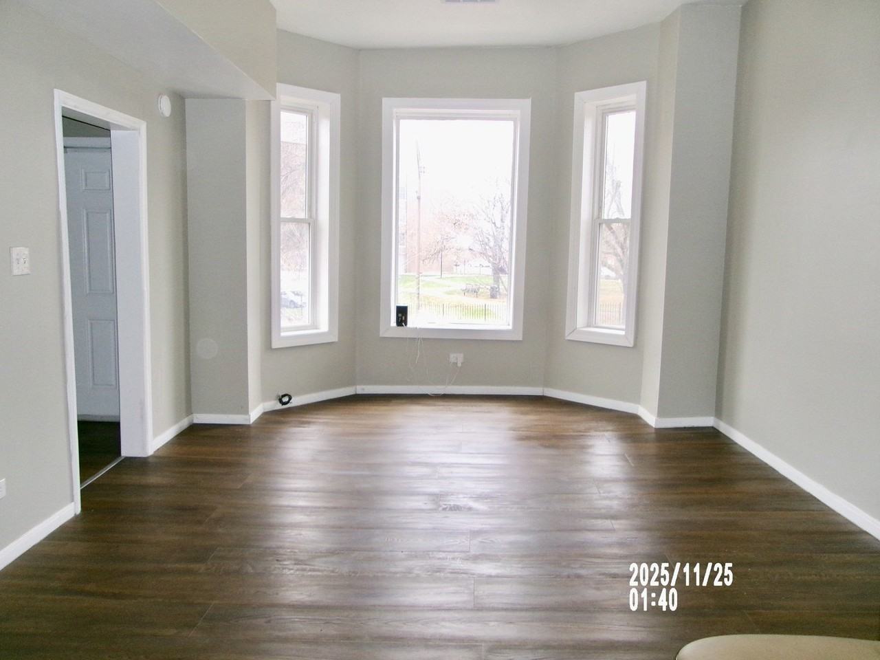 2852 E 91st St Apt 2 #2 - Photo 2 of 22