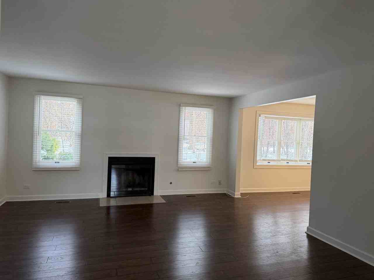 999 Devonshire Ave - Photo 4 of 20