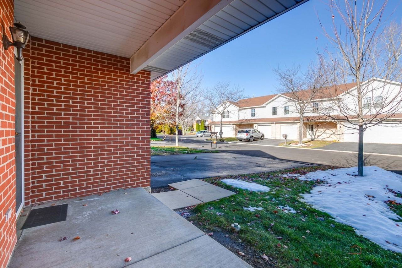 1544 Anderson Trl - Photo 5 of 30