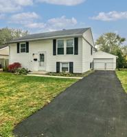 featured image of 206 E Center St