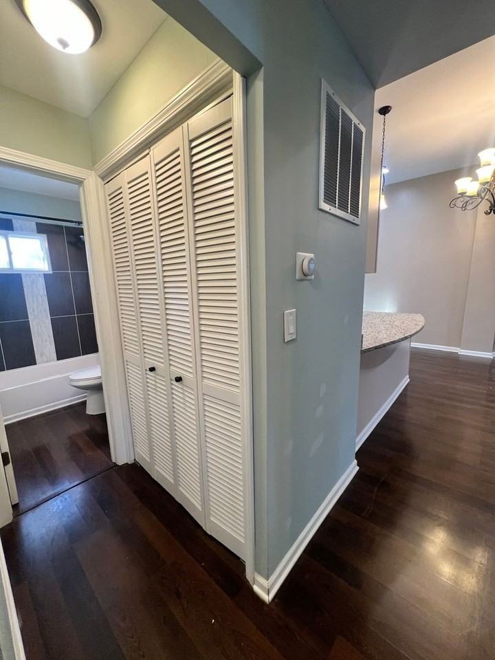 3001 75th St - Photo 5 of 13