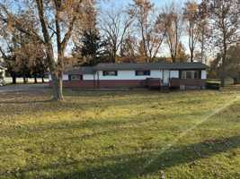 featured image of 315 E Corning Rd