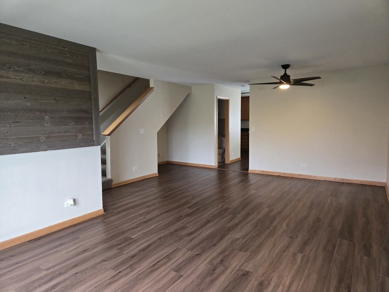 552 Richard Brown Blvd - Photo 2 of 20