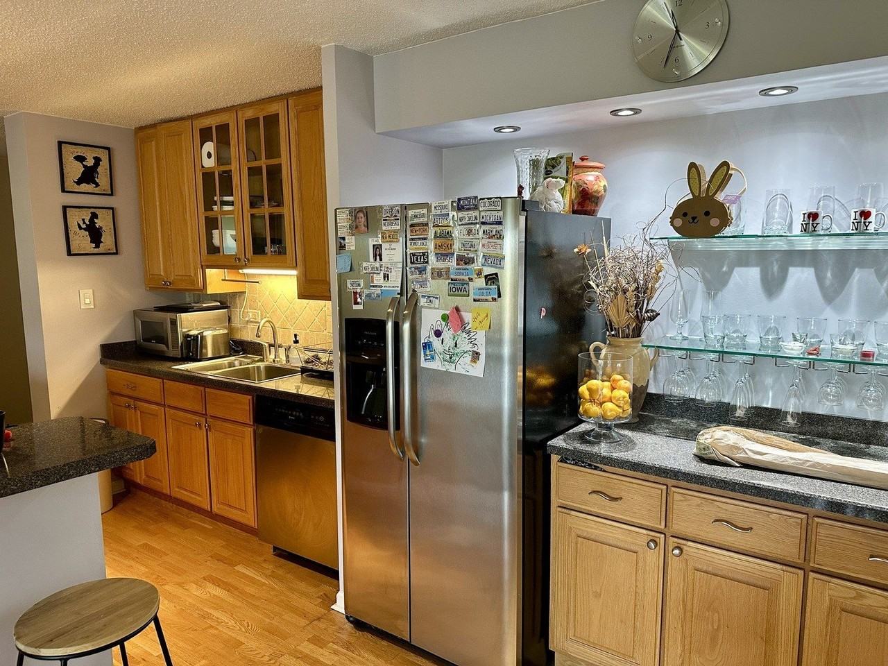 16 E Old Willow Rd Apt 414s #414S - Photo 4 of 12