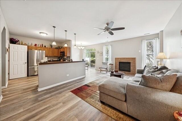 5019 Elmira Ct Unit 5019 #5019 - Photo 7 of 25