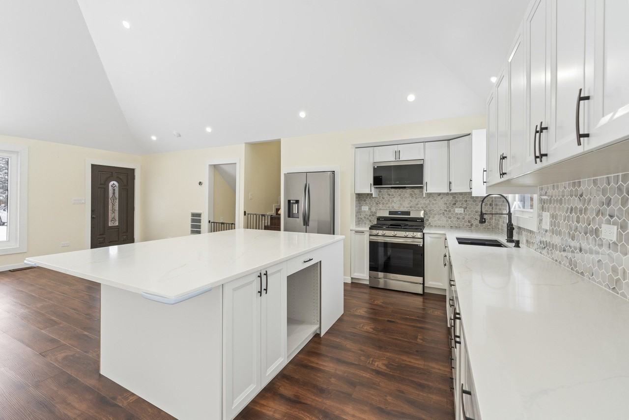 7728 Williams St - Photo 4 of 18